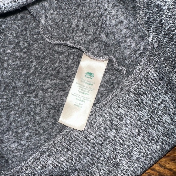 Roots Half Zip Sweatshirt in Salt and Pepper - Picture 3 of 4